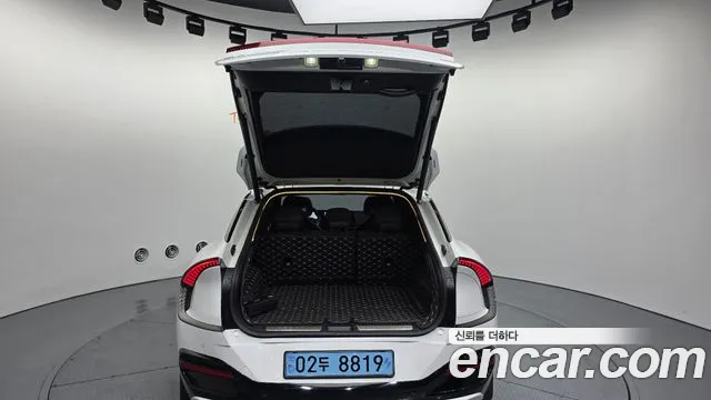 Kia EV6 — Фото автомобиля 20