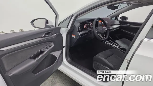 Volkswagen Golf Golf 8 поколение 2.0 TDI Prestige — Фото автомобиля 8
