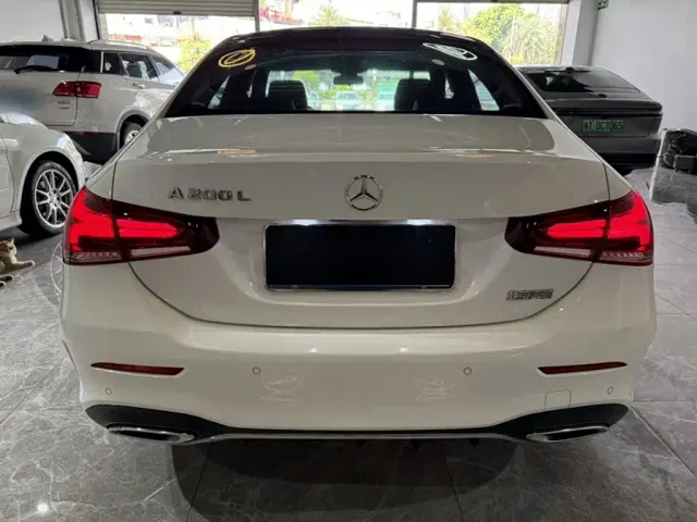 Mercedes-Benz A-Class — Фото автомобиля 10