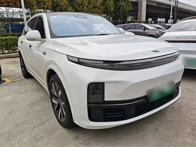 Li Auto L7 — Фото автомобиля 3