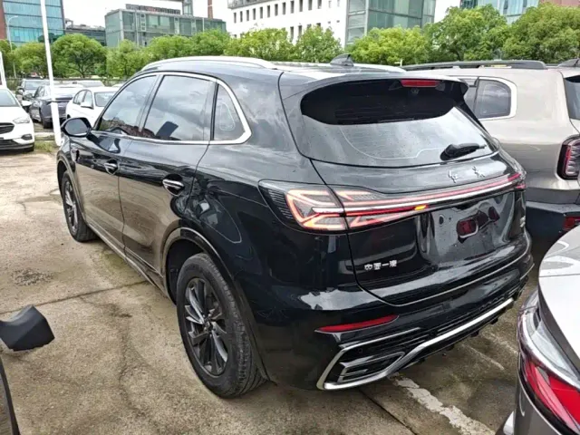 Hongqi HS5 — Фото автомобиля 4