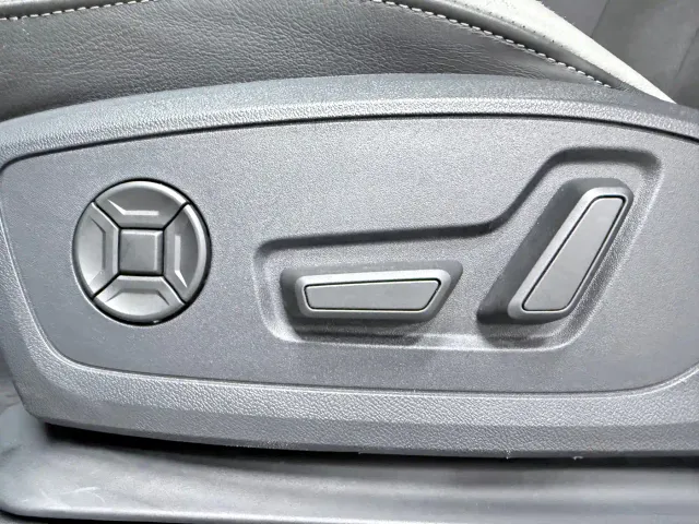 Audi Q3 — Фото автомобиля 20