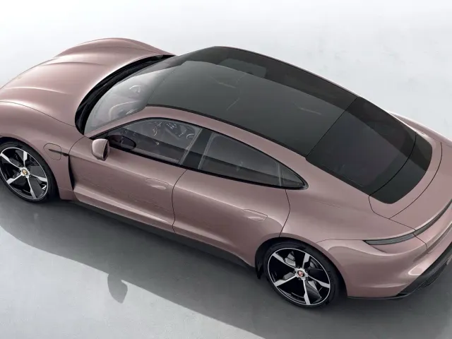 Porsche Taycan — Фото автомобиля 4