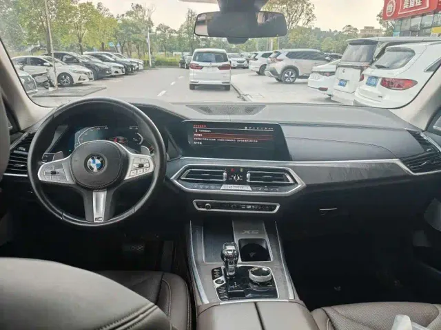 BMW X5 — Фото автомобиля 6