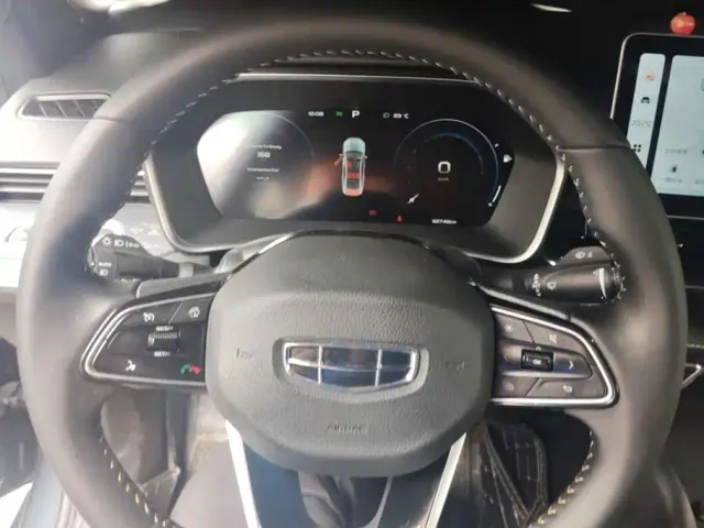 Geely Xingrui — Фото автомобиля 15