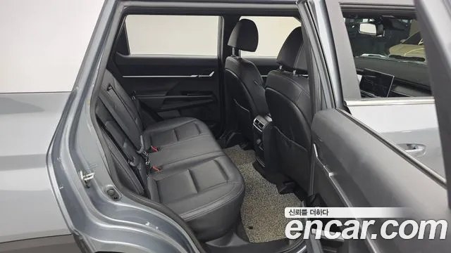 KG_Mobility_Ssangyong Torres Torres Бензин 1.5 2WD — Фото автомобиля 12