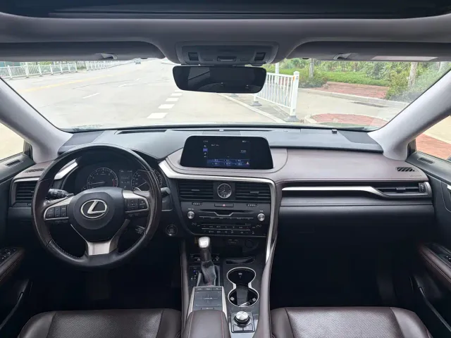Lexus RX — Фото автомобиля 6