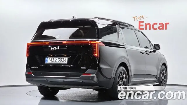 Фотография автомобиля — Kia Carnival Generation 4