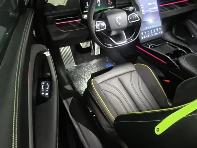 Hozon Neta GT — Фото автомобиля 15