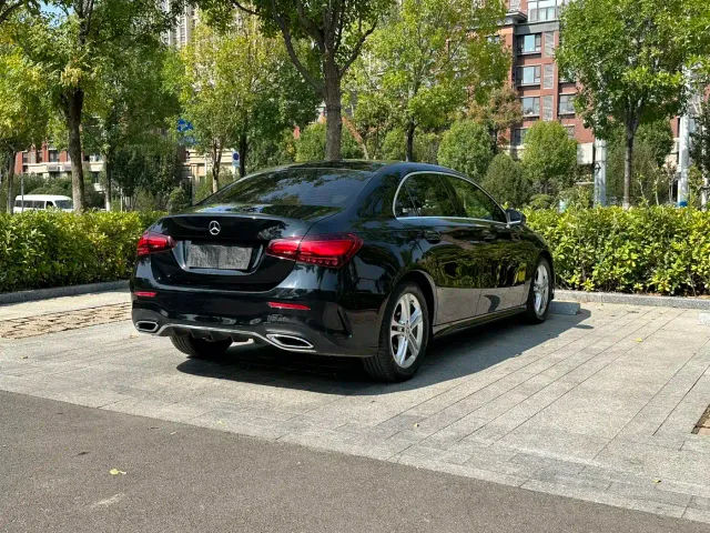 Mercedes-Benz A-Class — Фото автомобиля 4