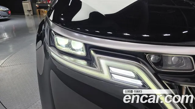 Kia Canival Carnival 4 поколение Бензин 7 мест Noblesse — Фото автомобиля 18