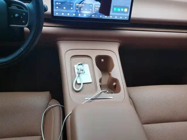 Leapmotor Leapmotor C10 2024 210 Smart Edition — Фото автомобиля 16