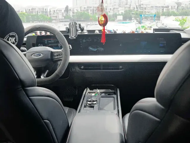 Ford Mondeo — Фото автомобиля 2
