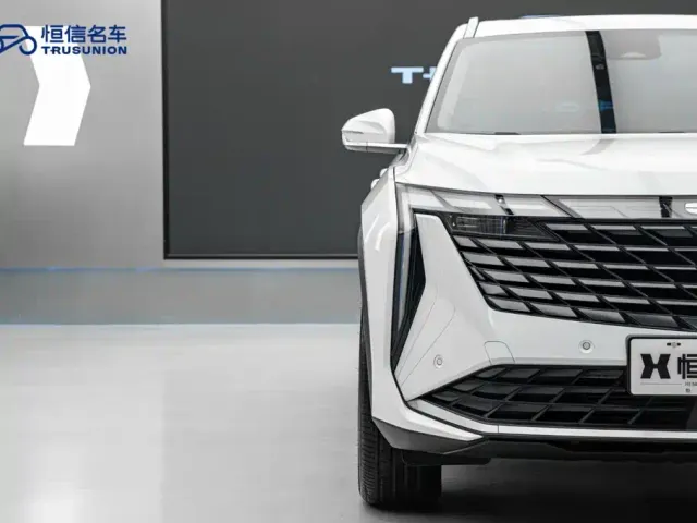 Geely Boyue L — Фото автомобиля 8