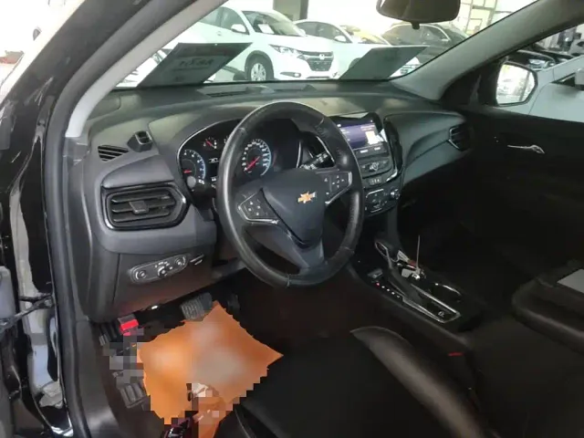 Chevrolet Equinox — Фото автомобиля 9