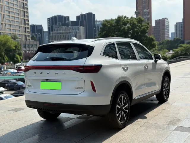 Haval H6 — Фото автомобиля 9