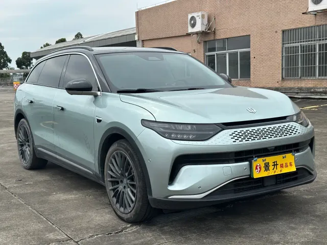 Leapmotor C11 — Фото автомобиля 3