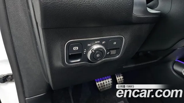 Mercedes-Benz GLB-Class — Фото автомобиля 17
