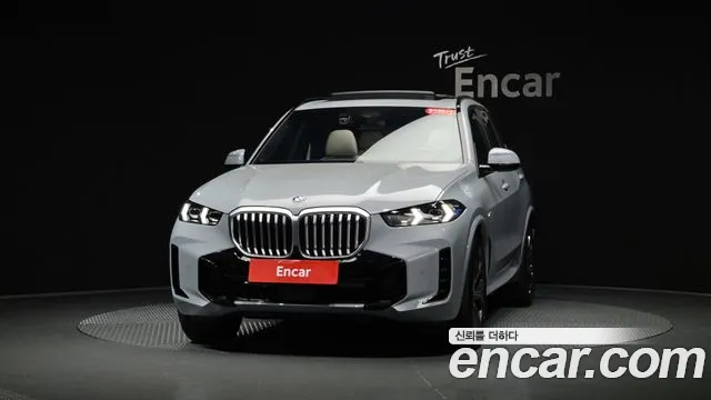 BMW X5 xDrive 40i M Sport — Фото автомобиля 2