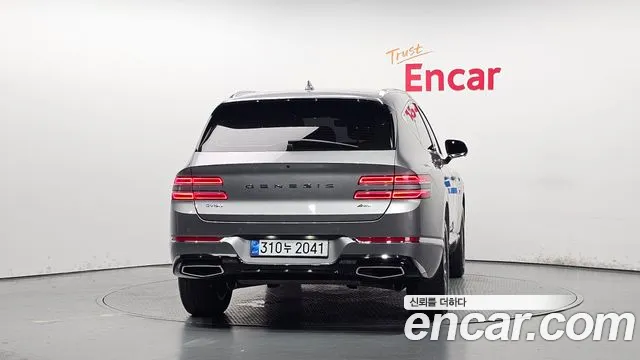 Genesis GV80 2.5T Бензин AWD — Фото автомобиля 3