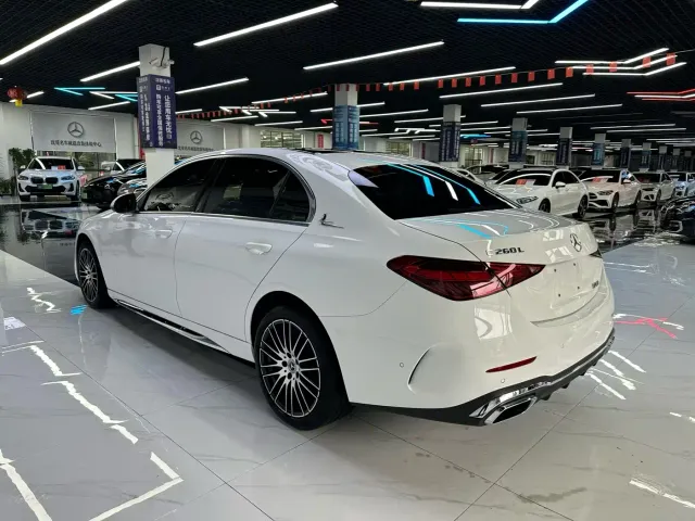 Mercedes-Benz C-Class — Фото автомобиля 7