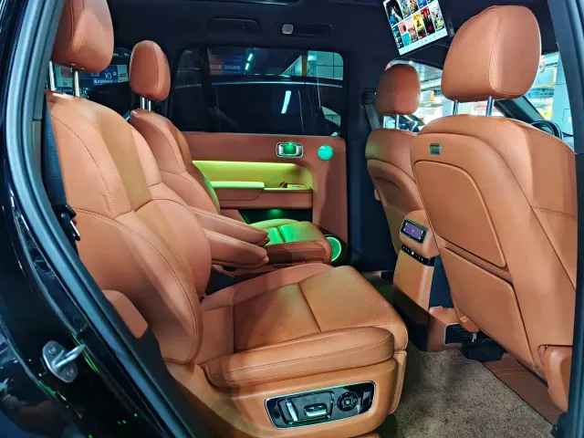 Li Auto L9 — Фото автомобиля 6