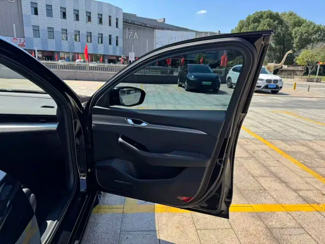 Geely Xingrui — Фото автомобиля 27