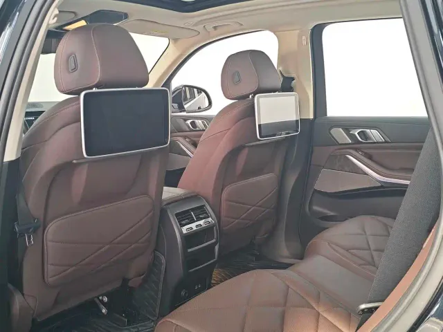 BMW X5 — Фото автомобиля 16
