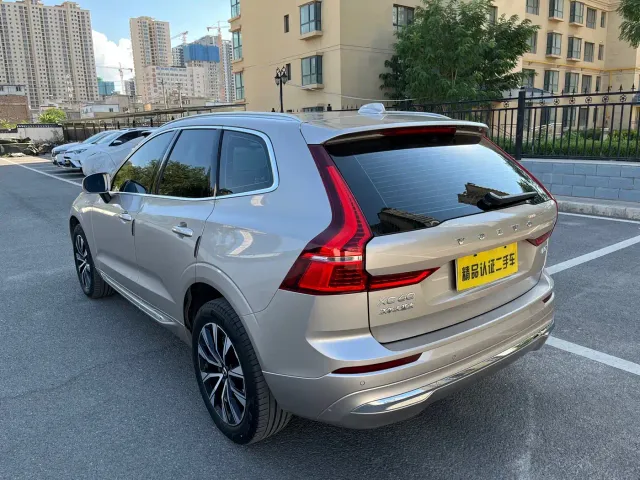 Volvo XC60 — Фото автомобиля 16