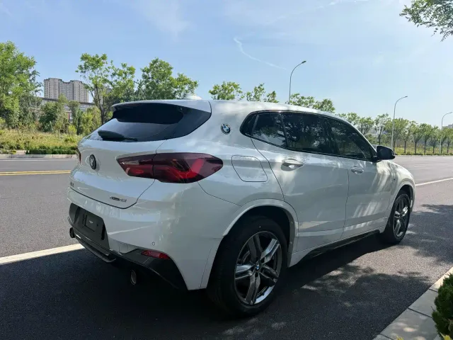 BMW X2 — Фото автомобиля 5