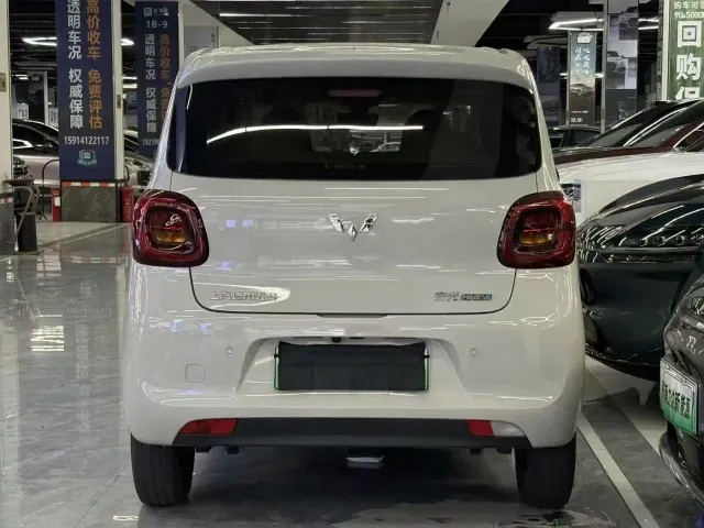 Wuling Hongguang Mini EV — Фото автомобиля 13