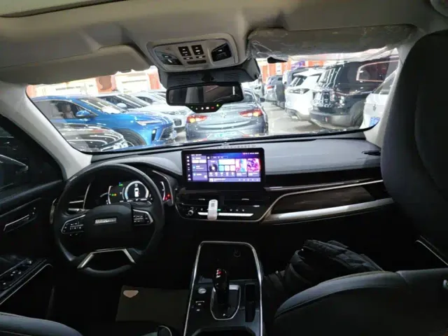 Haval H6 — Фото автомобиля 9