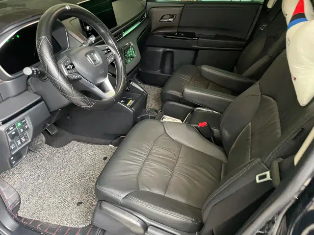 Honda Odyssey — Фото автомобиля 6