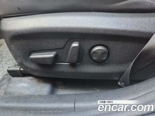 Kia Niro — Фото автомобиля 16