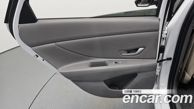 Hyundai Avante CN7 — Фото автомобиля 25