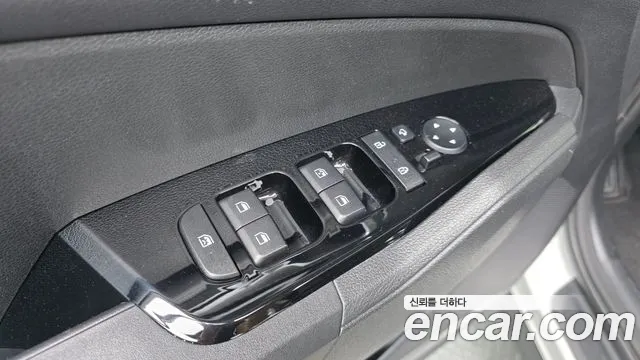 Kia Sportage Sportage 5-е поколение Дизель 2.0 4WD — Фото автомобиля 13