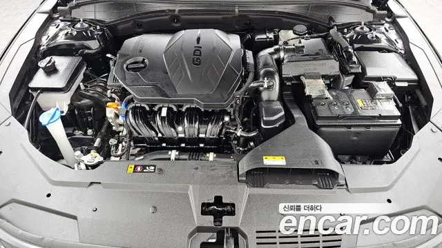 Hyundai Grandeur New — Фото автомобиля 9