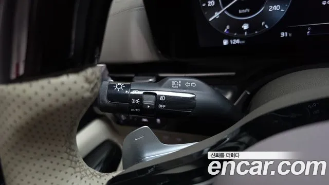 Kia Canival Carnival 4 поколение Бензин 7 мест Hi-Limousine — Фото автомобиля 28
