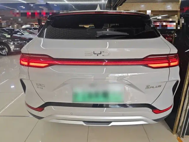 BYD Song PLUS — Фото автомобиля 5