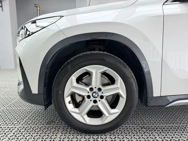 BMW X1 — Фото автомобиля 8