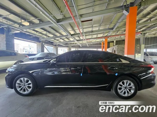 Kia K8 — Фото автомобиля 3