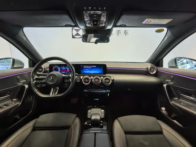 Mercedes-Benz A-Class — Фото автомобиля 11
