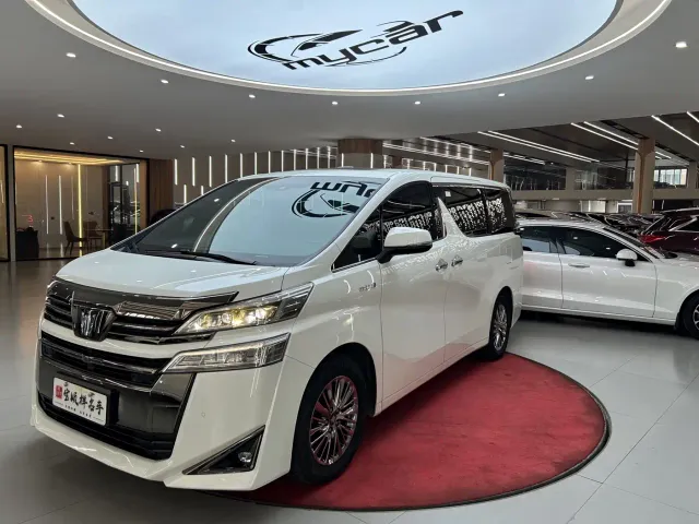 Фотография автомобиля — Toyota Vellfire