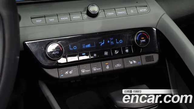 Hyundai AVANTE — Фото автомобиля 17
