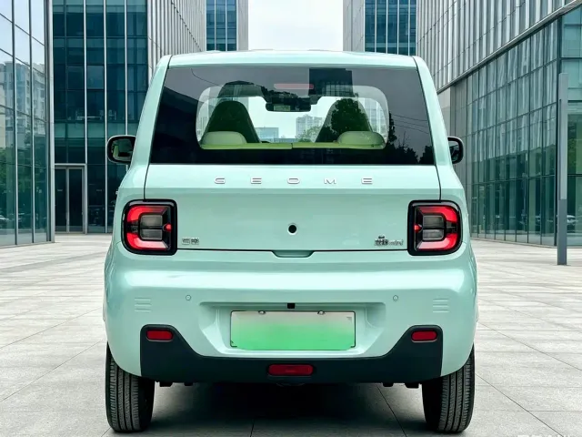 Geely Panda — Фото автомобиля 11