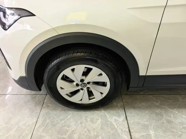 Volkswagen Tharu — Фото автомобиля 22