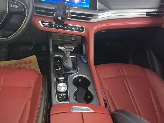 Changan CS75 Plus — Фото автомобиля 13