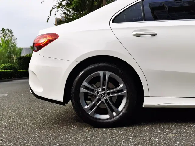 Mercedes-Benz A-Class — Фото автомобиля 7