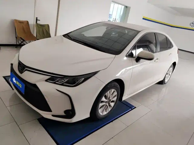 Фотография автомобиля — Toyota Corolla