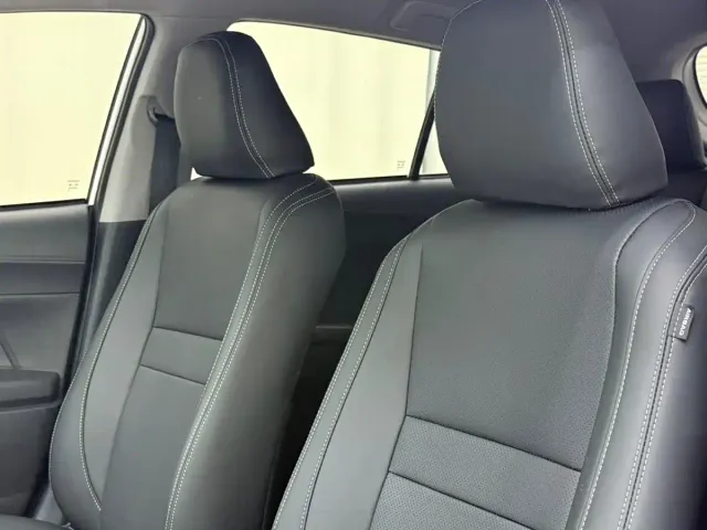 Toyota Vios FS — Фото автомобиля 16